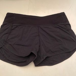 Iveva black size 10 kids speed up shorts